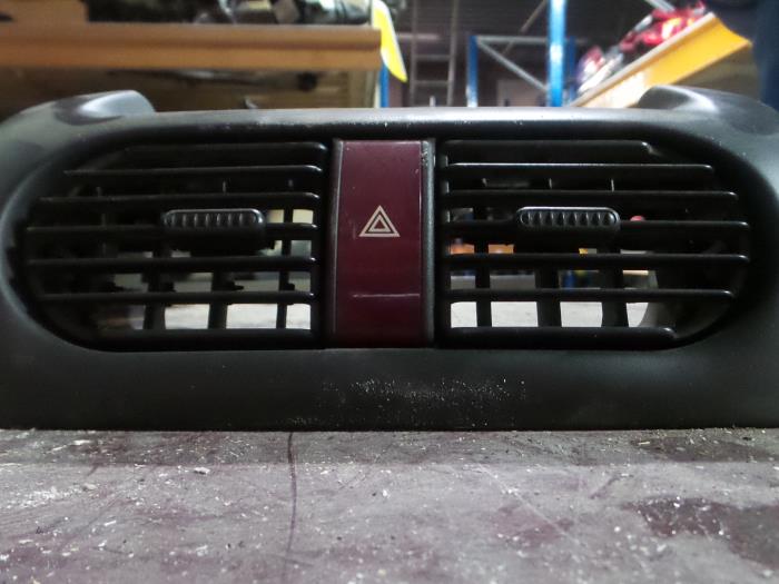 Opel Combo Paniekverlichtings Schakelaar