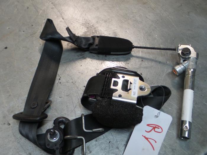 Alfa Romeo Mito Gordelspanner rechts