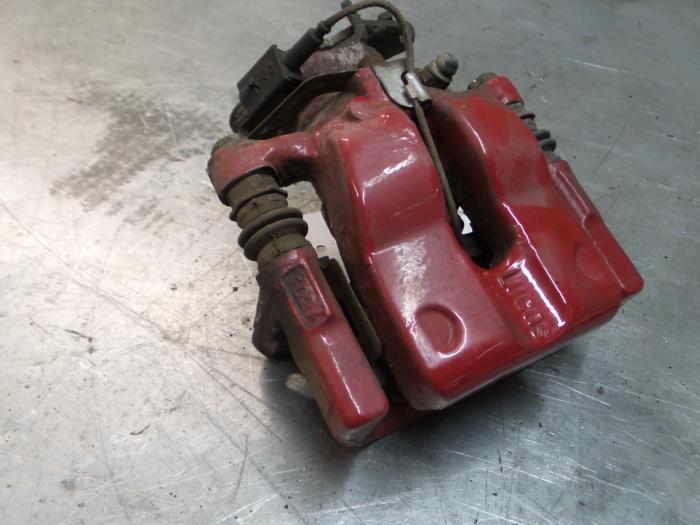 Alfa Romeo Mito Remklauw (Tang) rechts-achter