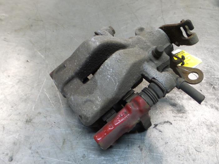 Alfa Romeo Mito Remklauw (Tang) rechts-achter