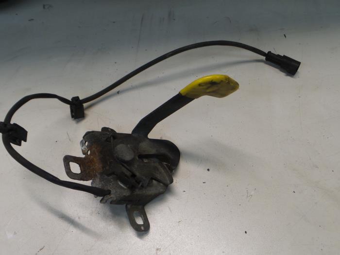 Slotmechaniek Motorkap Alfa Romeo Mito ()