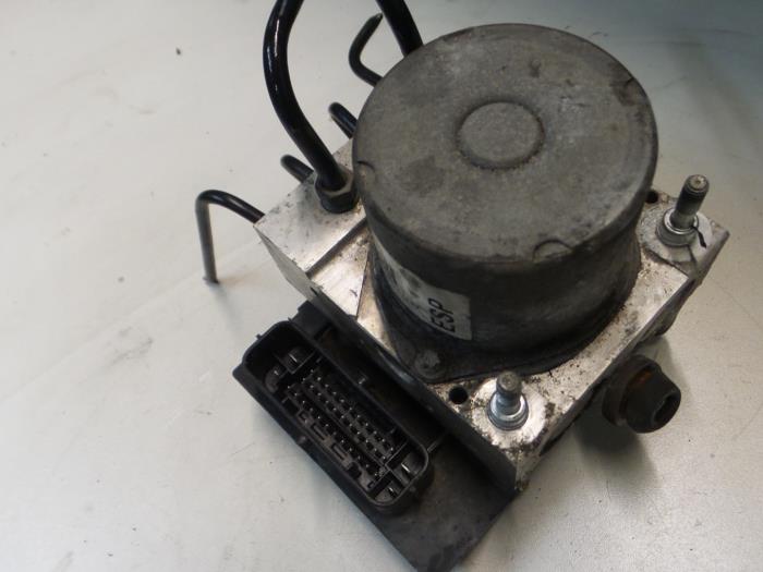 ABS Pomp Alfa Romeo Mito ()