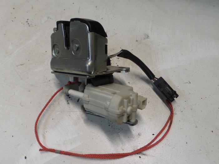 Alfa Romeo GT Slotmechaniek Achterklep