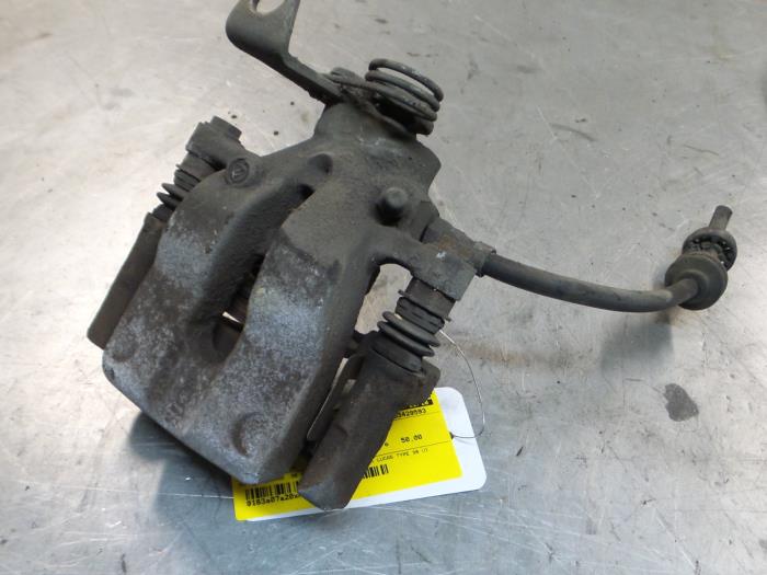 Alfa Romeo GT Remklauw (Tang) links-achter