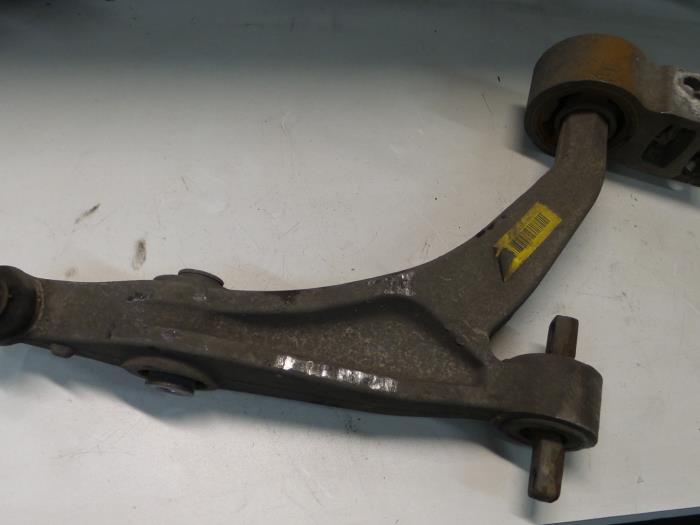 Alfa Romeo 159 Draagarm links-voor