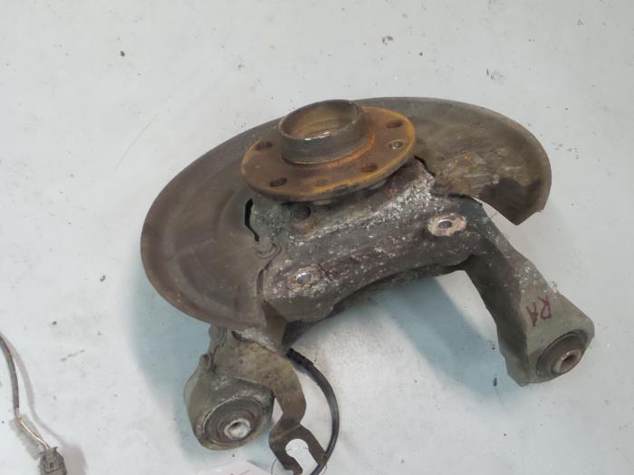 Alfa Romeo 159 Fusee rechts-achter