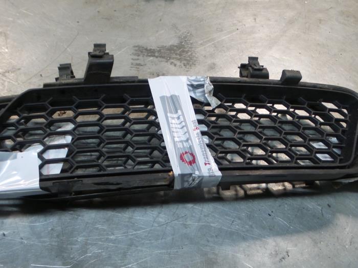 Alfa Romeo 159 Bumper Rooster