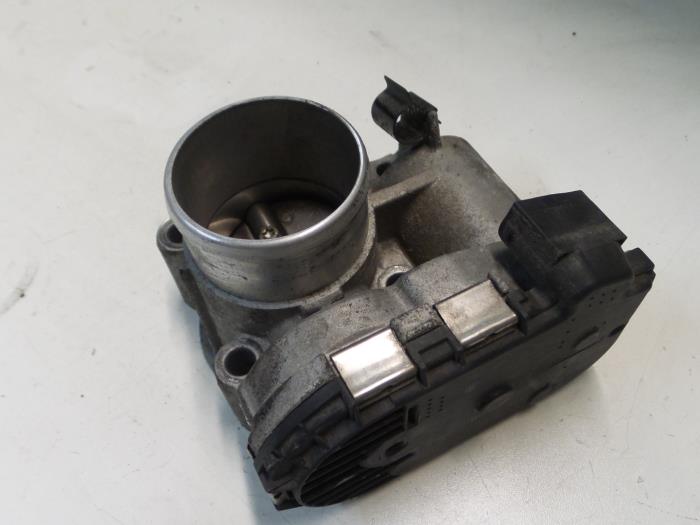 Alfa Romeo Mito Gasklephuis