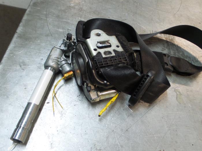 Alfa Romeo Mito Gordelspanner rechts