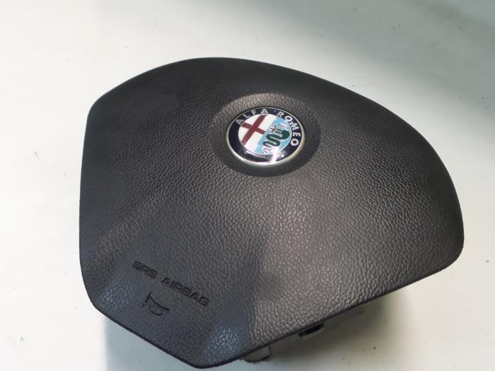 Airbag links (Stuur) van een Alfa Romeo MiTo (955) 1.4 16V 2010