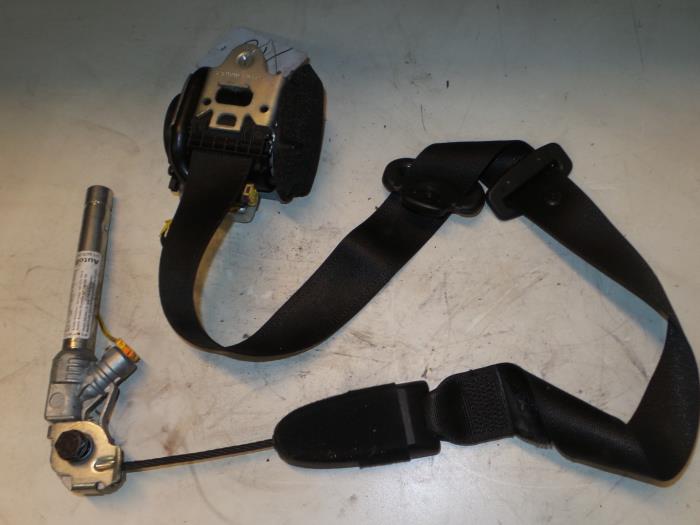 Alfa Romeo Mito Gordelspanner rechts