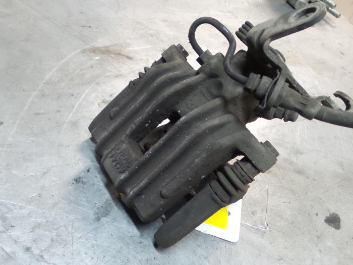 Seat Altea Remklauw (Tang) links-achter