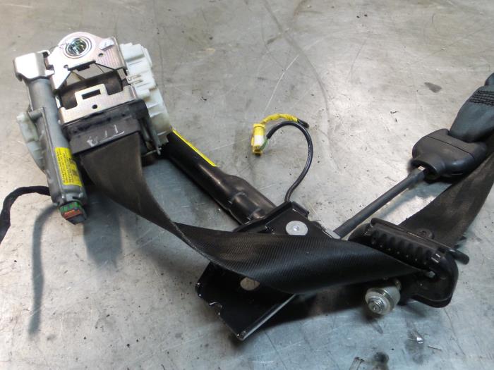 Alfa Romeo Giulietta Gordelspanner rechts