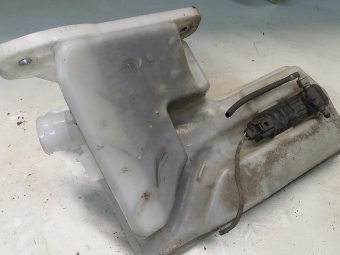 Seat Leon Ruitensproeiertank voor