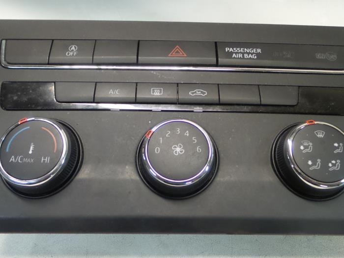Seat Leon Kachel Bedieningspaneel