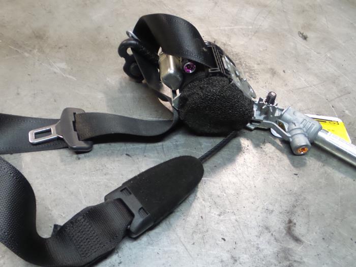 Alfa Romeo Mito Gordelspanner links