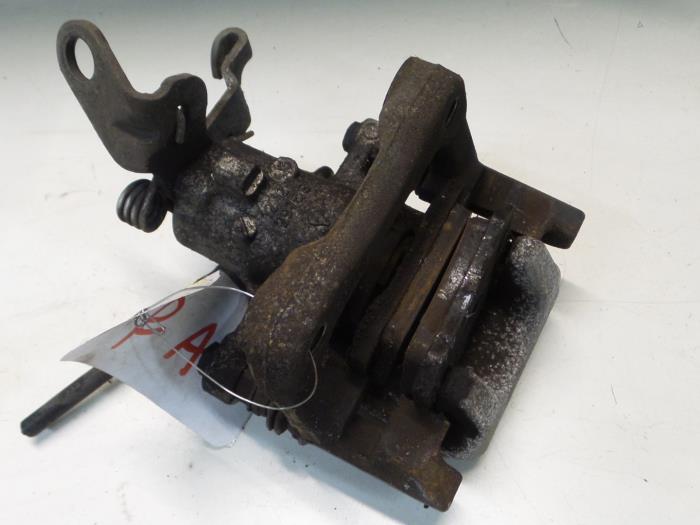 Seat Leon Remklauw (Tang) rechts-achter