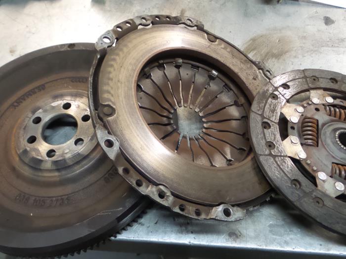 Volkswagen Caddy Vliegwiel