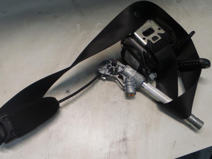 Alfa Romeo Mito Gordelspanner links