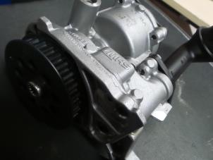Oliepomp van een Seat Leon (5FB) 1.6 TDI Ecomotive 16V 2015