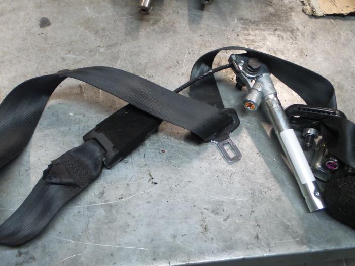 Alfa Romeo Mito Gordelspanner rechts