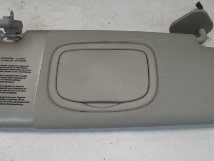 Alfa Romeo 159 Zonneklep