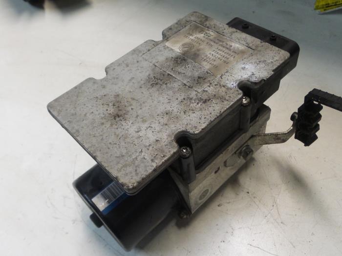 Alfa Romeo 159 ABS Pomp