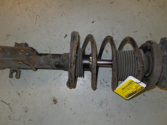 Alfa Romeo GTV Schokdemperpoot links-voor