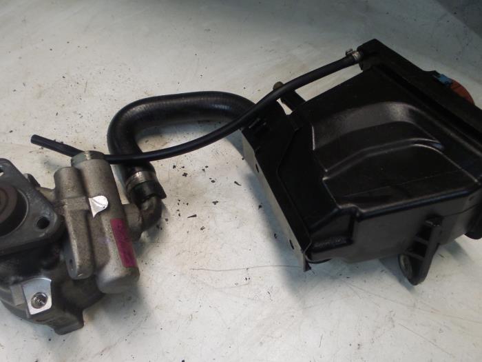 Alfa Romeo GT Stuurbekrachtiging Pomp