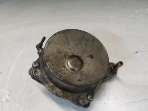 Gebruikte Vacuumpomp (Diesel) Alfa Romeo Brera (939) 2.4 JTDM 20V Prijs € 40,00 Margeregeling aangeboden door A.T.S. van de Wiel