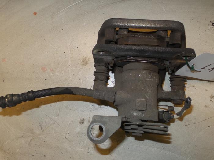 Alfa Romeo Mito Remklauw (Tang) links-achter