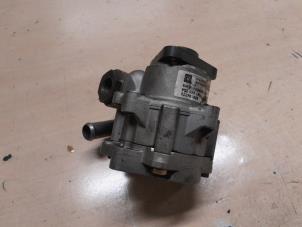 Gebruikte Pomp Servo Alfa Romeo GTV (916) 2.0 16V Twin Spark Prijs € 45,00 Margeregeling aangeboden door A.T.S. van de Wiel