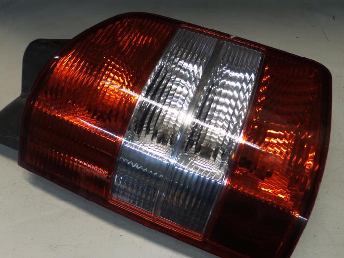 Volkswagen Transporter Achterlicht links