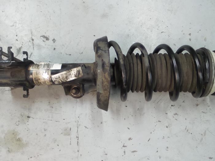 Alfa Romeo Mito Schokdemperpoot links-voor