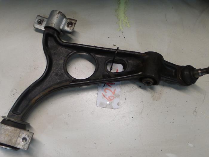 Alfa Romeo GT Draagarm links-voor
