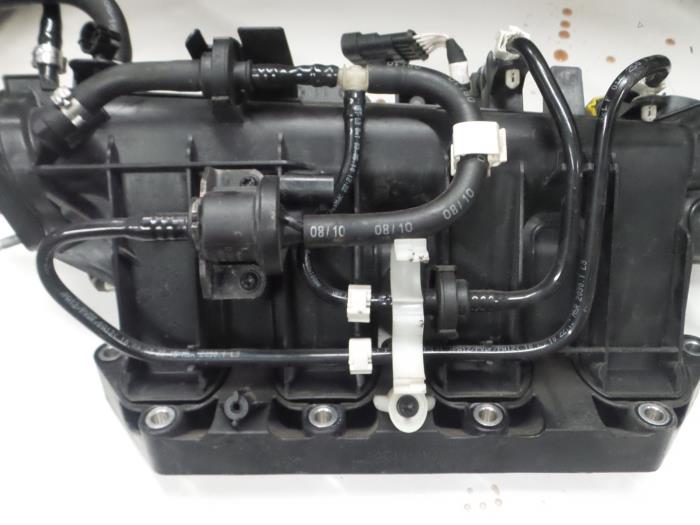 Inlaatspruitstuk Alfa Romeo Giulietta (940), Hatchback, 2010 / 2020 1.4 TB 16V, Hatchback, Benzine, 1.368cc, 88kW (120pk), FWD, 198A4000, 2010-04 / 2020-12, 940FXA ()