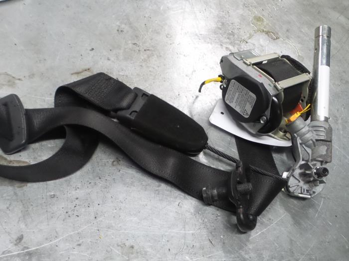 Alfa Romeo Mito Gordelspanner rechts