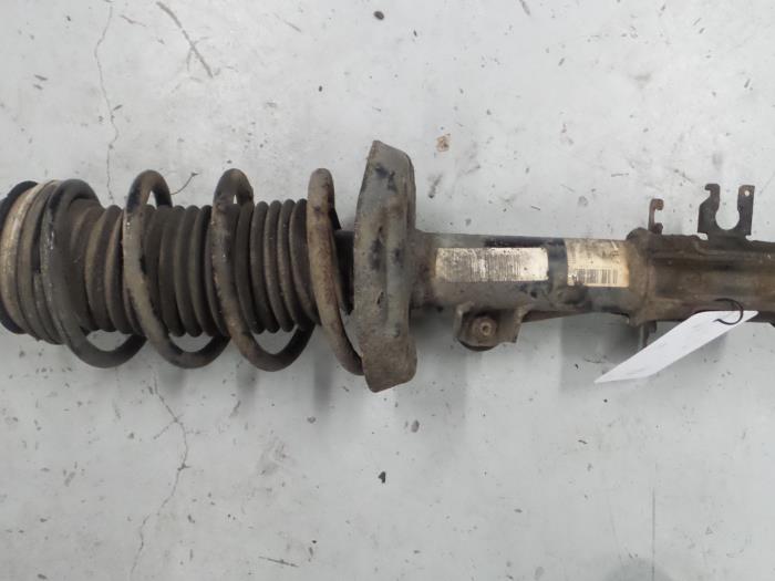 Alfa Romeo Mito Schokdemperpoot rechts-voor