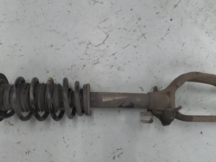 Alfa Romeo 159 Schokdemperpoot links-voor