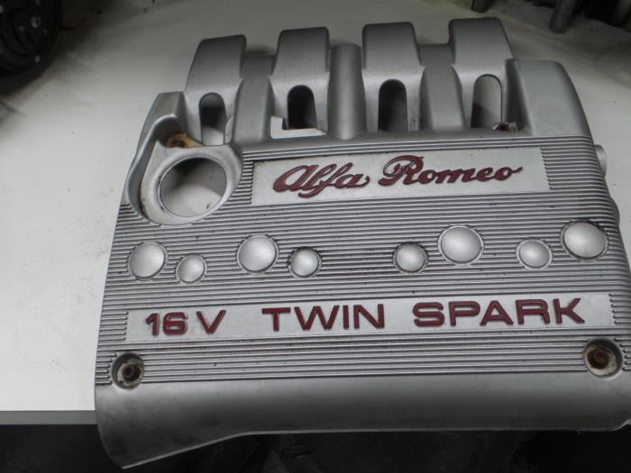 Motor Beschermplaat van een Alfa Romeo 147 (937) 1.6 Twin Spark Veloce 16V 2007