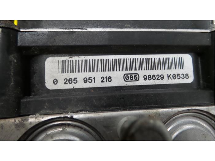 ABS Pomp Alfa Romeo Mito ()