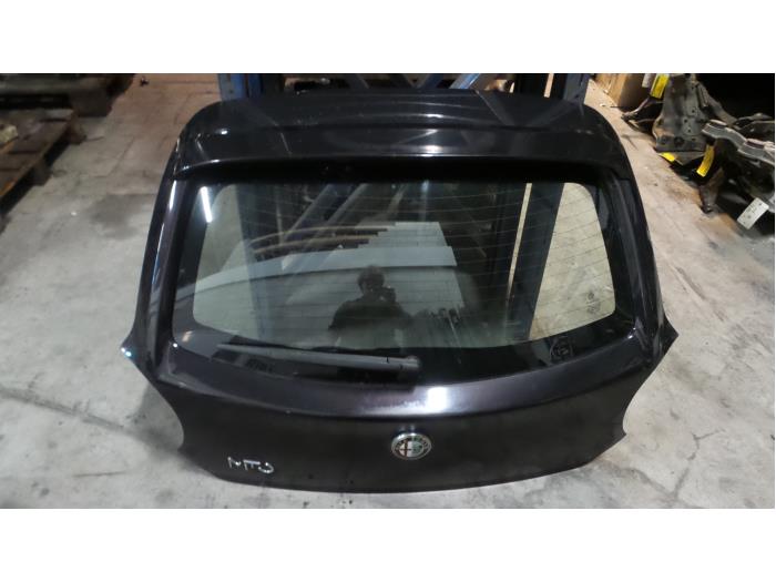 Alfa Romeo Mito Achterklep