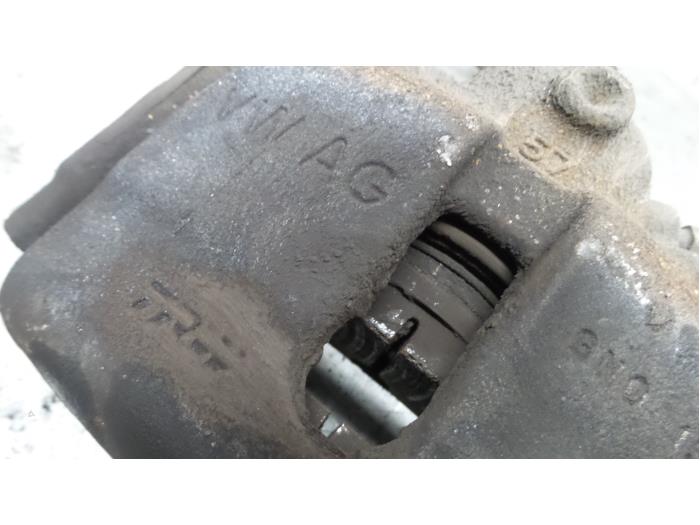 Seat Leon Remklauw (Tang) links-voor