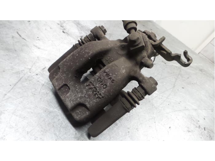 Seat Leon Remklauw (Tang) rechts-achter