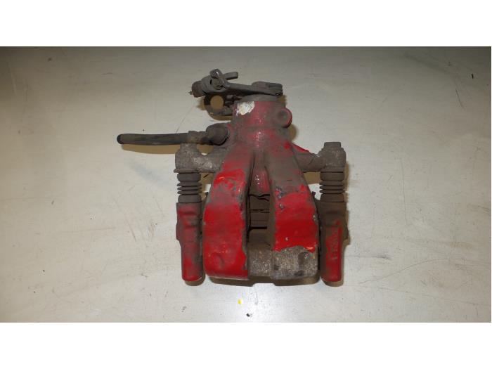 Alfa Romeo Mito Remklauw (Tang) links-achter