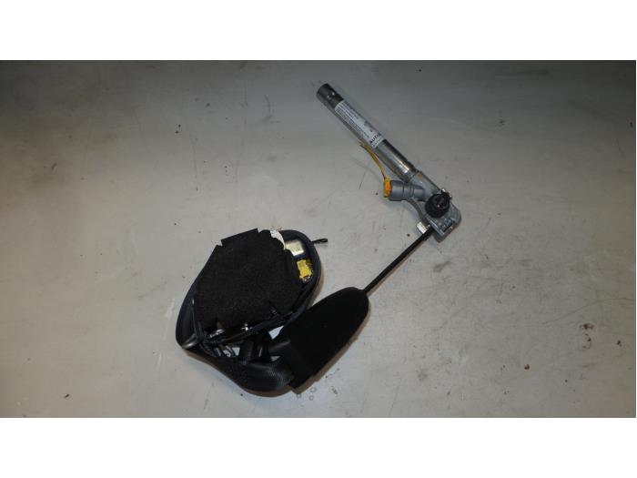 Alfa Romeo Mito Gordelspanner rechts