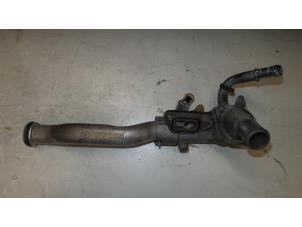 Gebruikte Thermostaathuis Alfa Romeo Brera (939) 2.2 JTS 16V Prijs € 45,00 Margeregeling aangeboden door A.T.S. van de Wiel