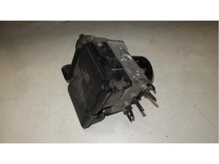 Alfa Romeo Giulietta ABS Pomp