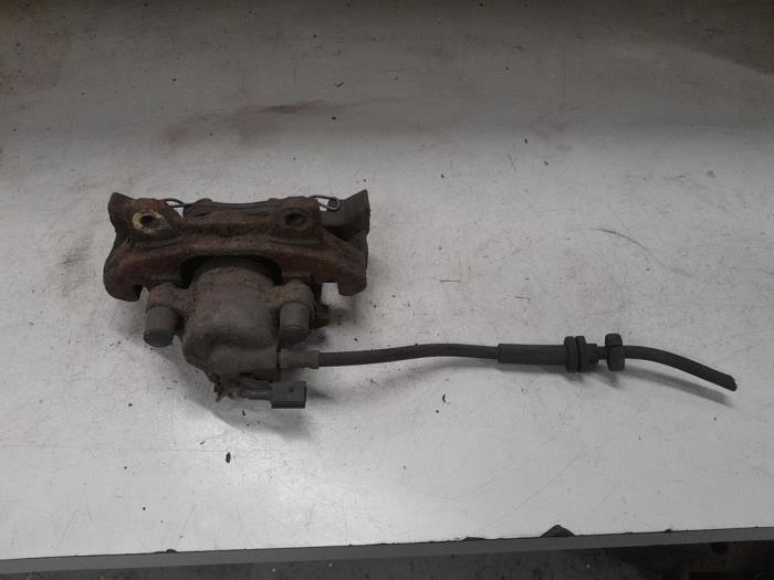 Alfa Romeo 156 Remklauw (Tang) links-voor