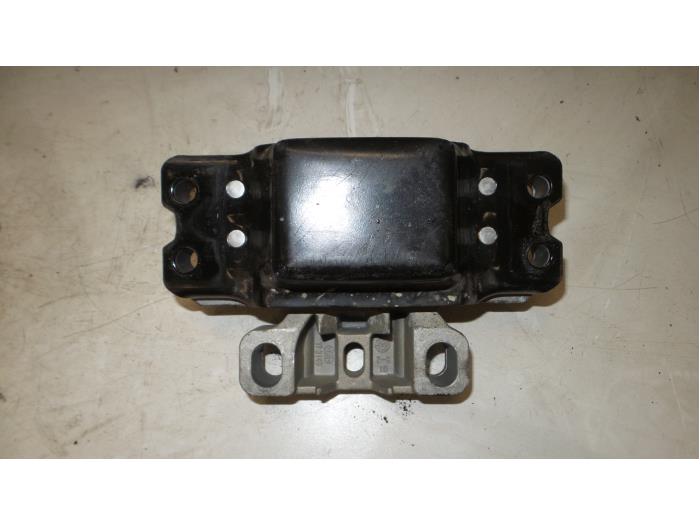 Volkswagen Caddy Motorsteun